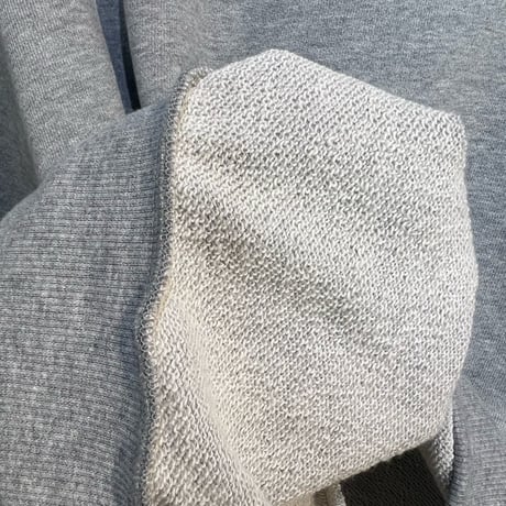 【Mylanka】モチーフ刺繍スウェットトップス［M81106］