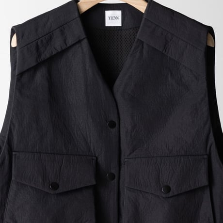 【YENN】PUFFY MILITARY VEST [Y263-42094]