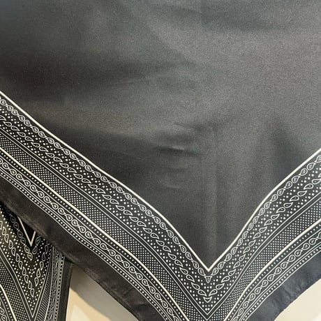 【Anna Kerry】FRAME SCARF《85261002》
