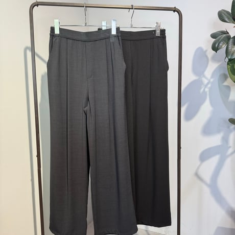 -送料無料-【CLOCHE】クールタッチストレッチタックパンツ［622-86535］