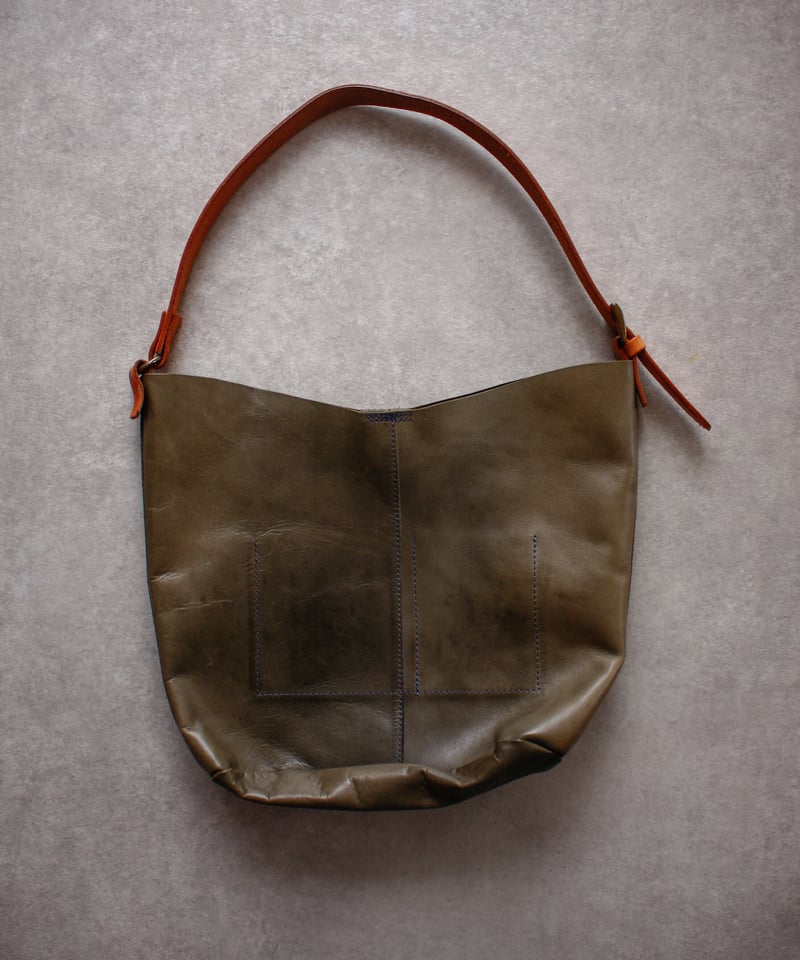 Kissora leather shoulder bag / キソラ レザーショルダーバッグ