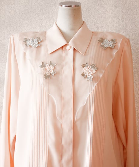 blouse / ブラウス