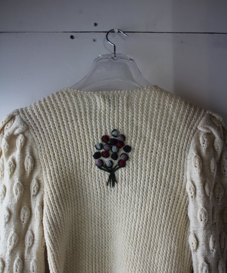 TheoHuber/刺繍ニット