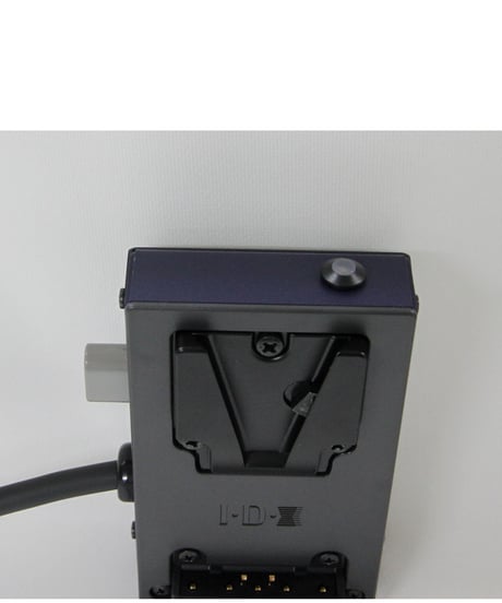 電源ケーブル(アラーム機能付)　C-EB(XLR)AL (税込み定価￥35,200）