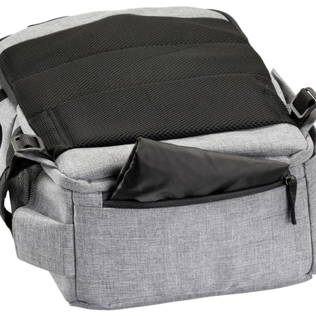 Libec　Urban CamBag 17　一眼レフカメラ用カメラバッグ(税込み定価￥14,630)