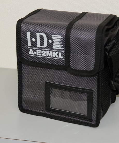ハンドライト用電源「A-E2MKL」専用のキャリングバッグ　A-E2MKLバッグ (税込み定価￥16,500）