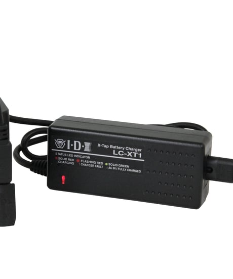 X-Tap充電器　LC-XT1 (税込み定価￥13,200）