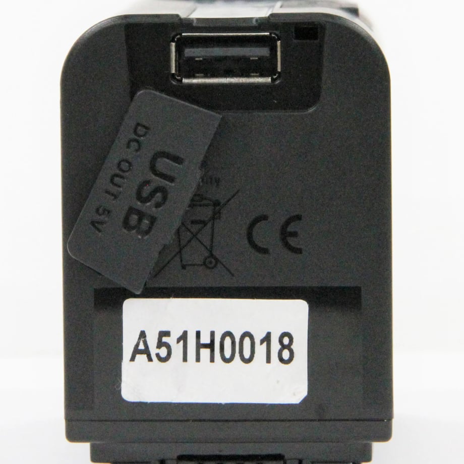 638551ed4ff8c24e239233e7