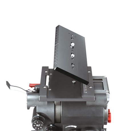 Libec　QD-10M　大型プロンプター/小型ボックスレンズに適したフラッグシップ三脚（ミッドスプレッダーモデル）　(税込み定価￥1,426,700)