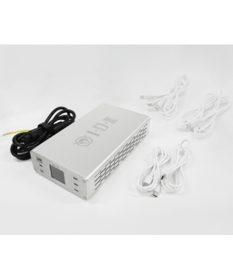 USB PD充電器　UC-PD6 (税込み定価￥71,500)