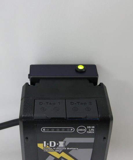 電源ケーブル(アラーム機能付)　C-EB(XLR)AL (税込み定価￥35,200）
