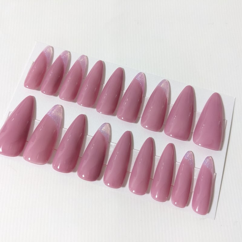 ピンク ラメ ななめフレンチ ロング ネイルチップ | みぃネイル 