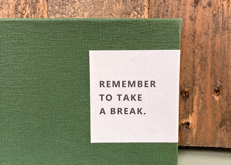 Limited BOX （3種の香り＋専用スタンドのセット） | Rotch STORE