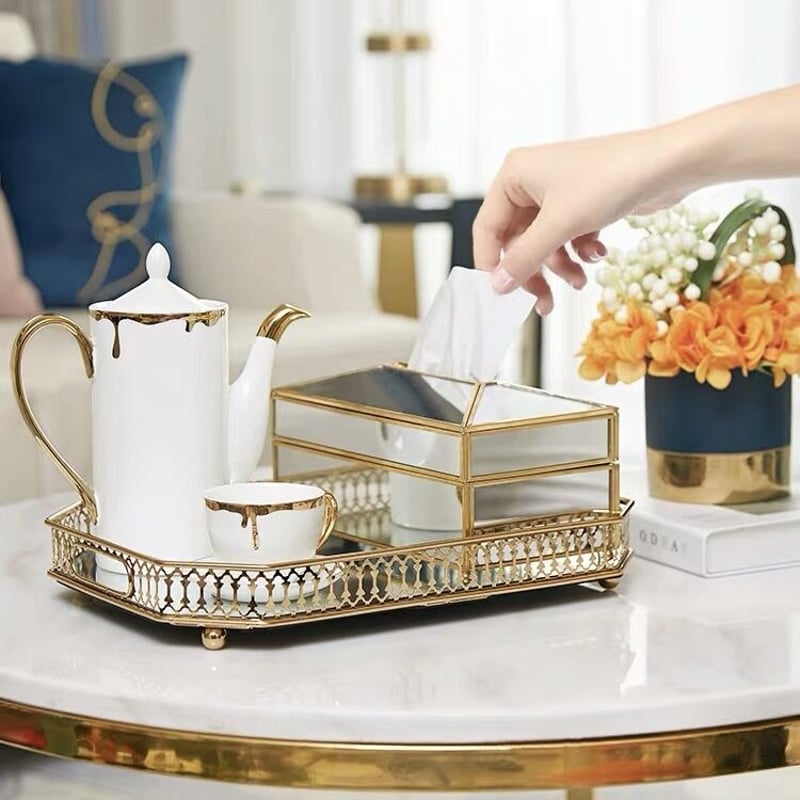 〜Sold〜★フランスアンティーク★ラッフルデザイン★ティッシュケース★ Sold〜☆フランスアンティーク☆ラッフルデザイン☆ティッシュ