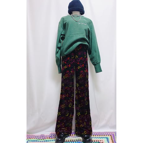 アーバンアウトフィッターズ　ブランケット Comforters | Quilts, Coverlets + Bed Blankets | Urban Outfitters