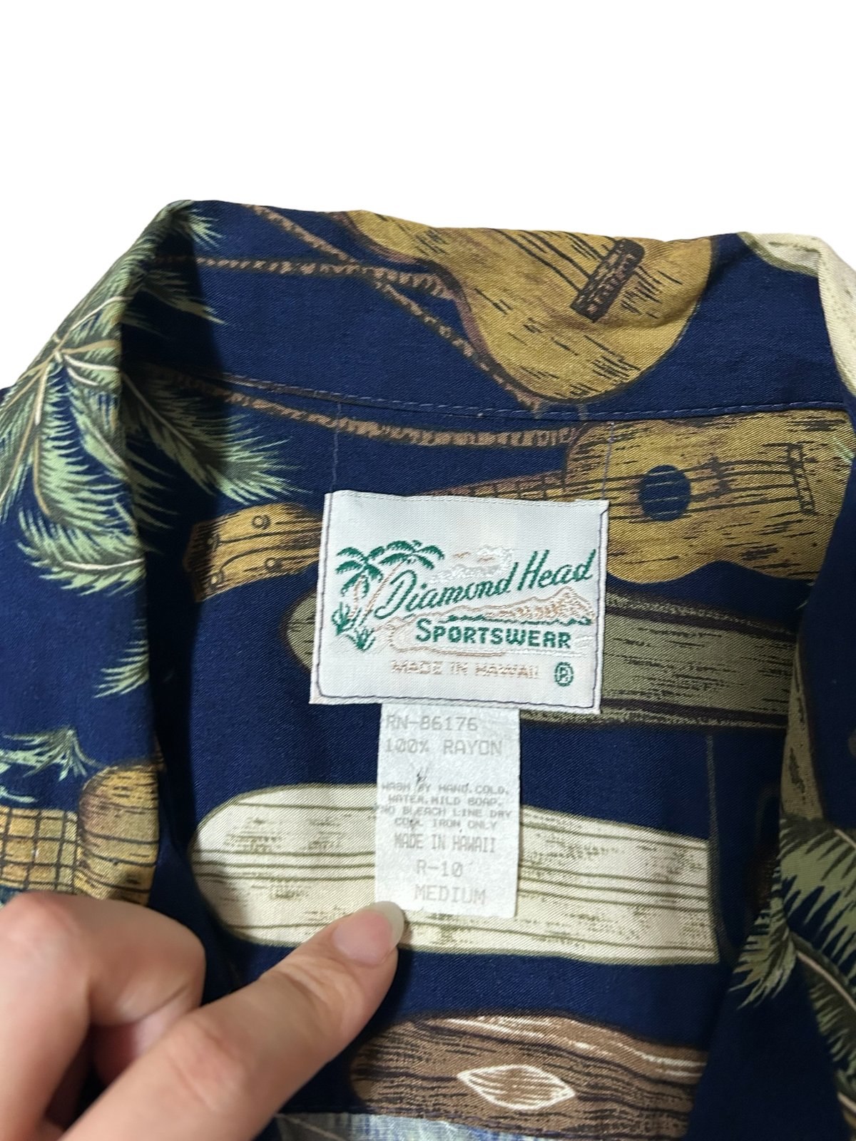 90's TAMARE' ハワイ製総柄アロハシャツ