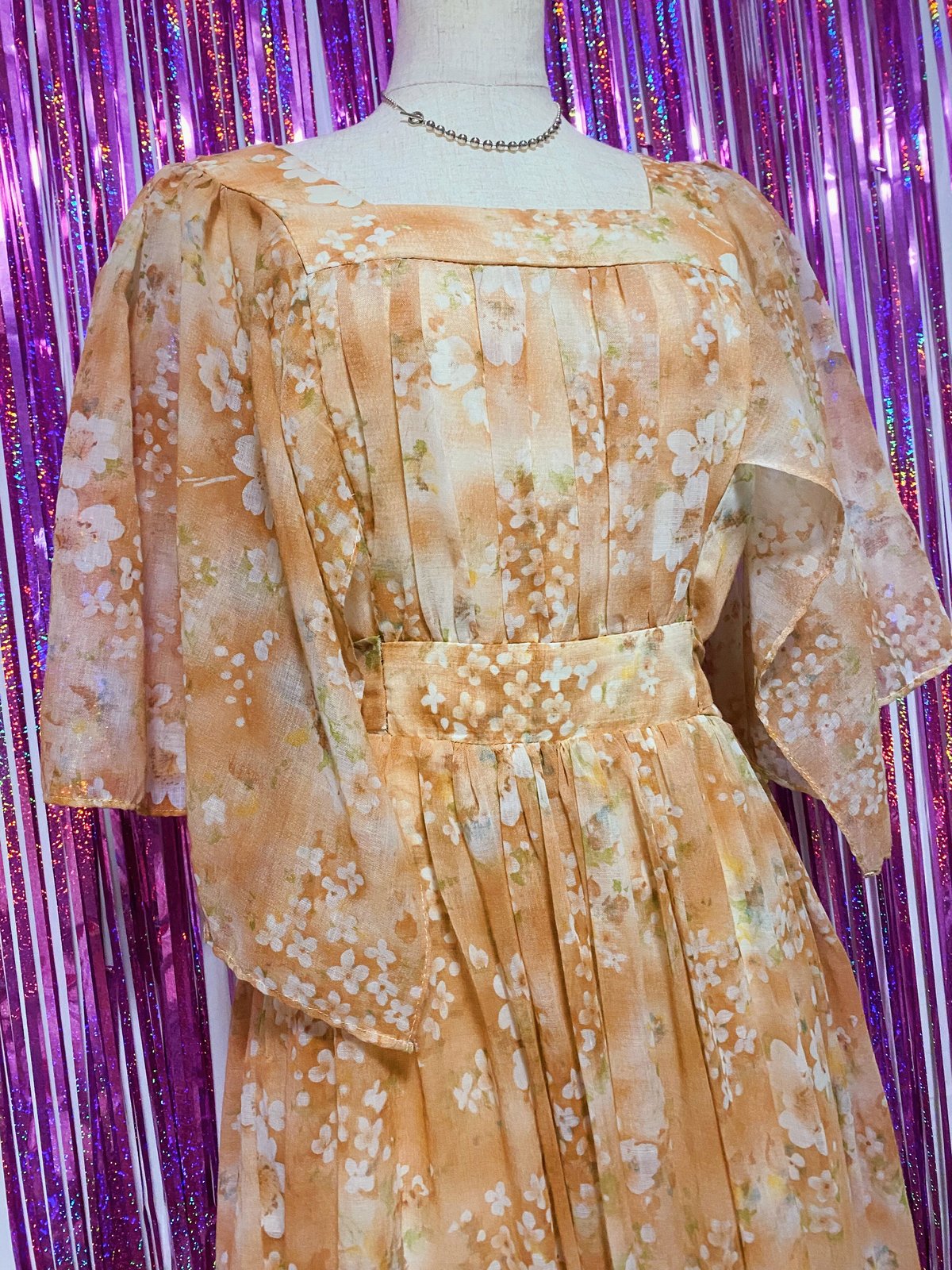 2305403 Vintage 70s USA ショートフレアスリーブマキシフラワードレス ORG×WHT S