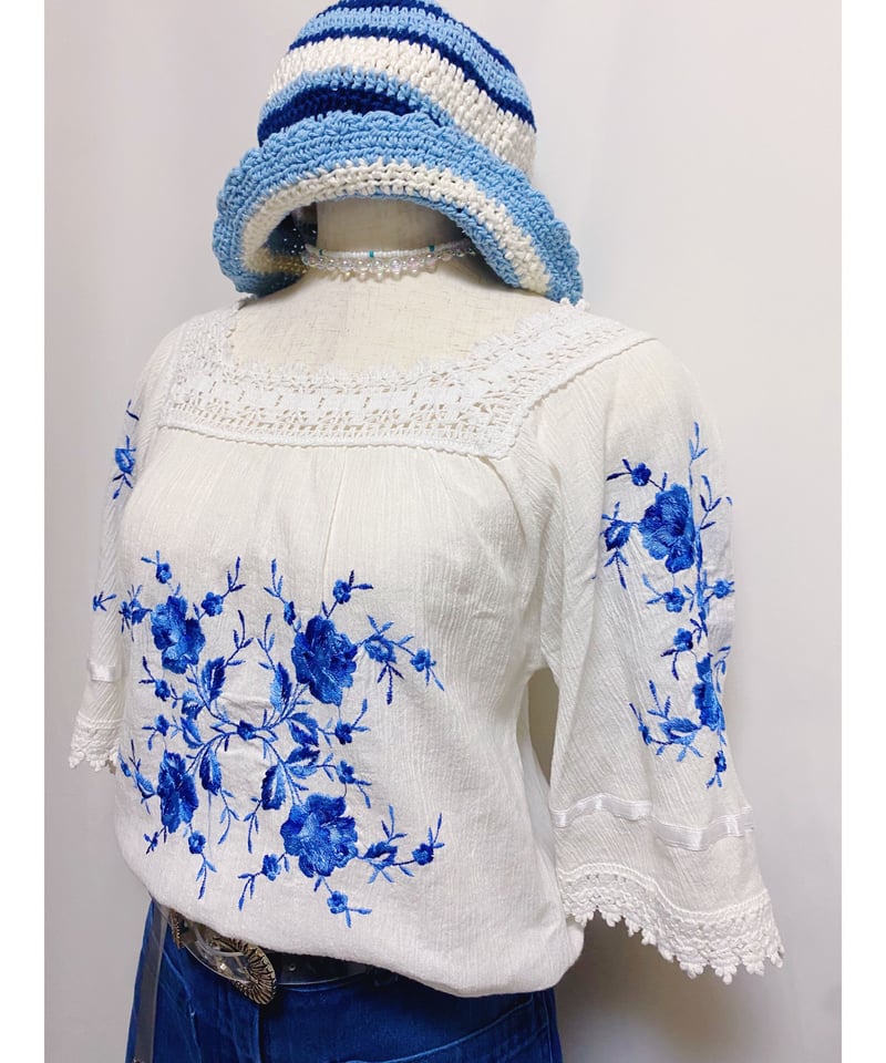 【新品】ヒスクローネ 日本製 刺繍入りホワイトパジャマ 2200522 USED Made in Greece ギリシャコットン刺繍ブラウス WHT