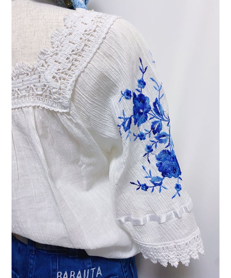 2200522 USED Made in Greece ギリシャコットン刺繍ブラウス WHT