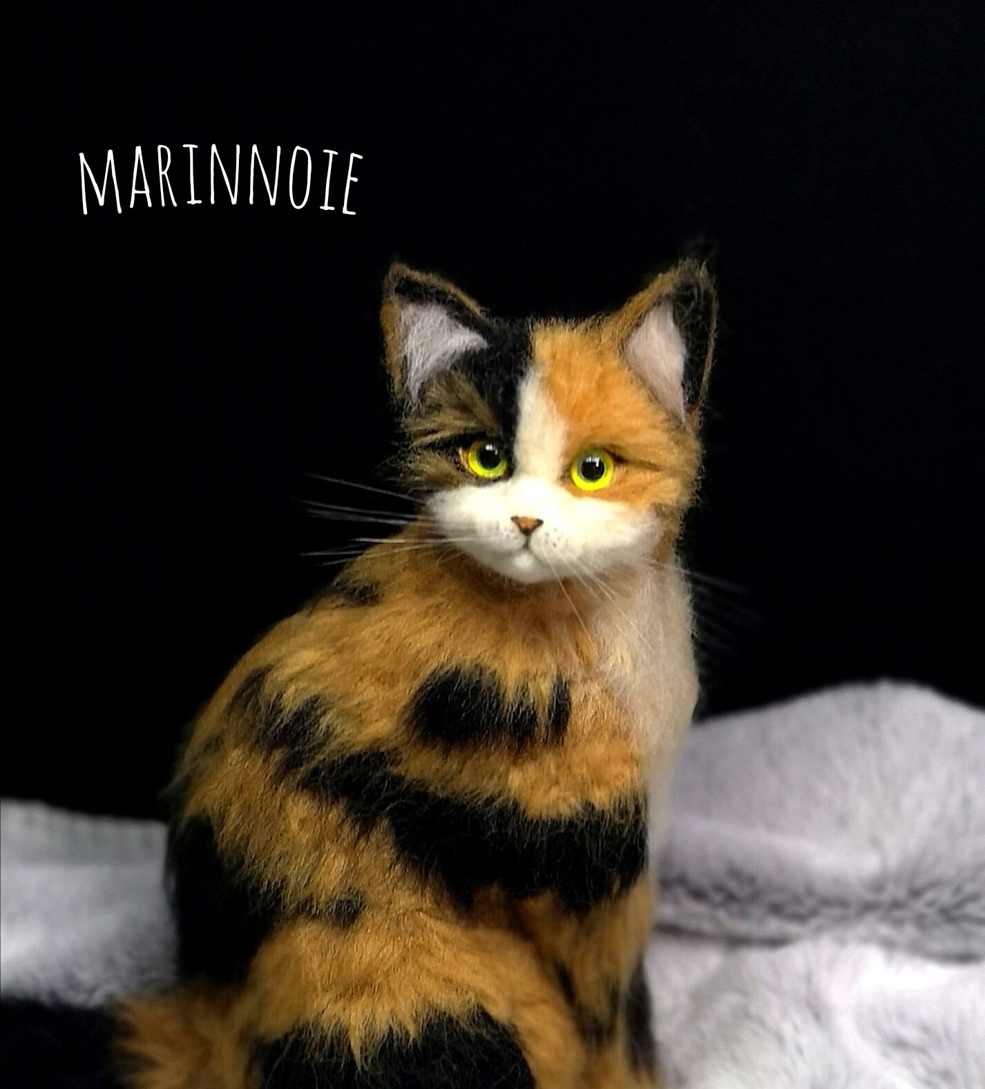 羊毛フェルト 三毛猫～お座りポーズ | まりんの家