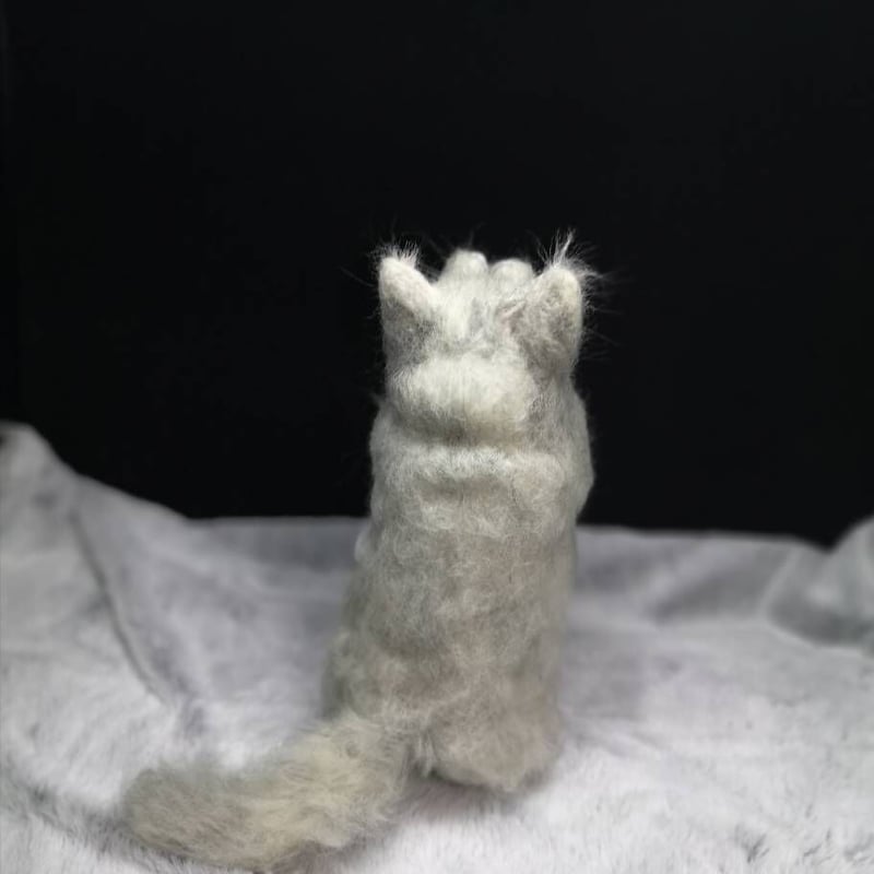 羊毛フェルト　猫　もりりん。様お取り置き分です。 羊毛フェルト 猫 もりりん。様 お取り置き分です - メルカリ