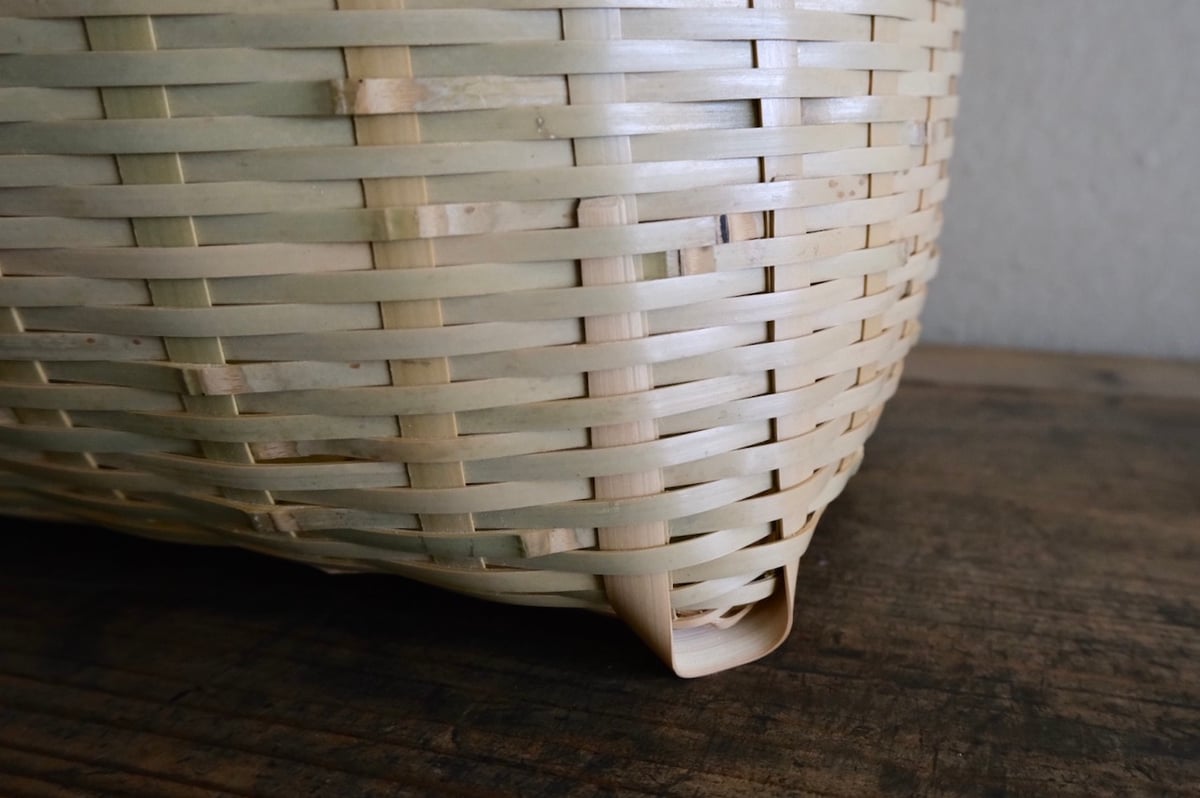 竹籠 楽天市場】竹篭しょいこ付(W24439) 竹籠（竹かご） 料理かご : サイン