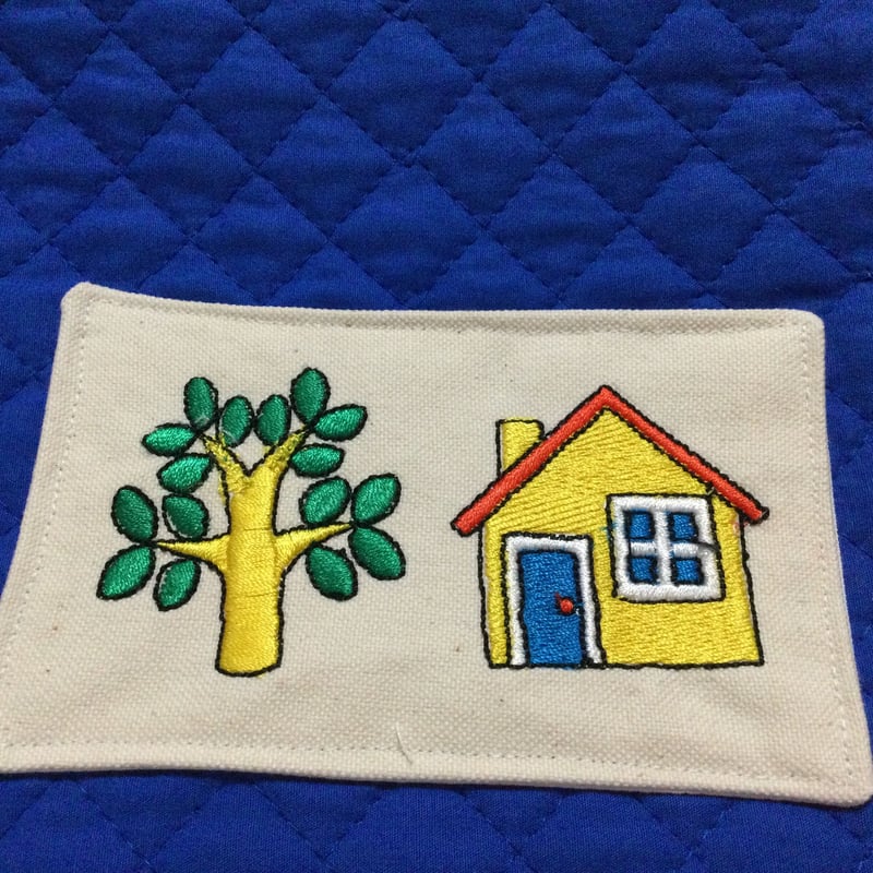 刺繍のバッグ (カントリーキッチンとミッフィー柄) | みことばミシン