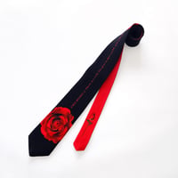 NEW：デザインネクタイ　TOW ROSES