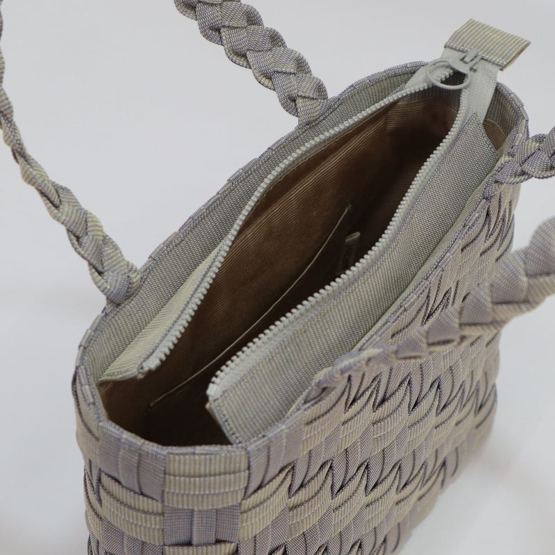 ✿︎ボストンタイプのショルダーバック(畳縁製) ✿︎✿︎ワッペン 畳縁バッグ「JOZAI」Sサイズ / グレー | JOZAI (松浦畳店)