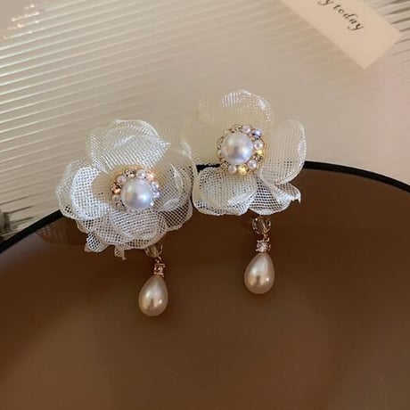 ファッション小物 レディース ピアス ジュエリー ハンドメイド  飾り物 上品 フラワー