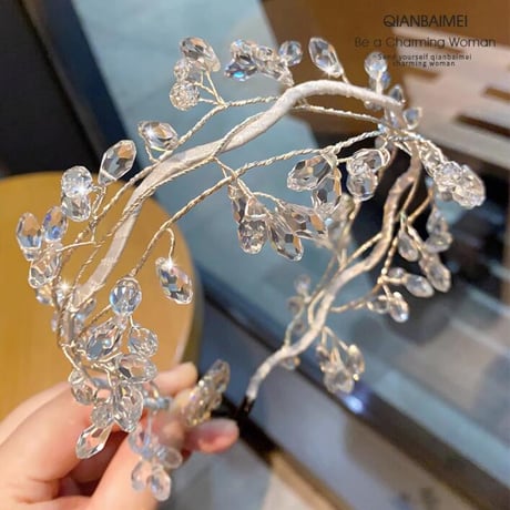 ヘアアクセサリー ヘアアレンジ ヘアバンド カチューシャ 洗顔用バンド ビース きらきら