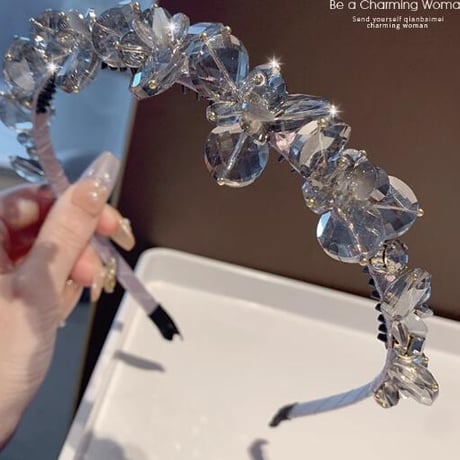 ヘアアクセサリー ヘアアレンジ ヘアバンド カチューシャ 洗顔用バンド ビース きらきら
