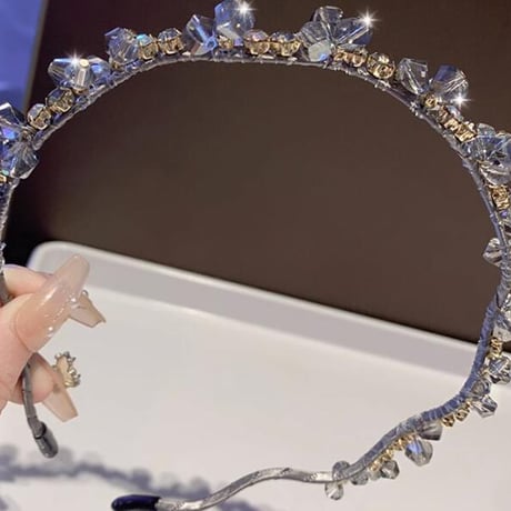 ヘアアクセサリー ヘアアレンジ ヘアバンド カチューシャ 洗顔用バンド ストーン ビース きらきら