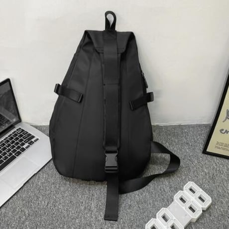 メンズ  ショルダーバッグ  斜めがけ ボディバッグ サコッシュ ユニセックス お出かけ