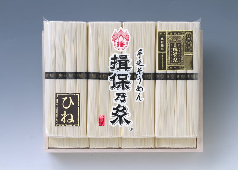 特級品ひね 1,400g(50g×28束) 木箱 KD50B | そうめん喜多村オンライン