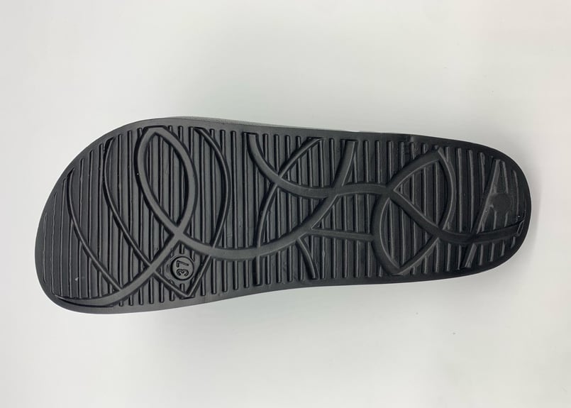 【2枚セット】サンダース&リーフィア 楽天市場】TODS トッズ グルカサンダル XXW0FW0EH60GOC