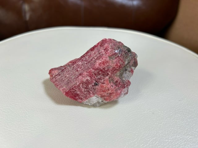 モザンビーク産 ロードナイト 原石 | 神仏と暮らす「あん・はな」