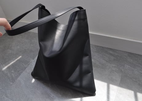 vie S：black