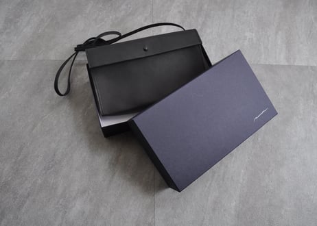 enveloppe shoulder：silver