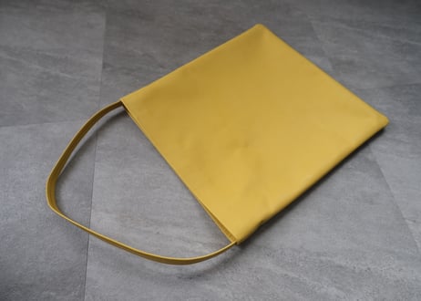 vie S：yellow