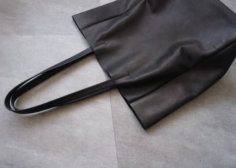 voyage L：black