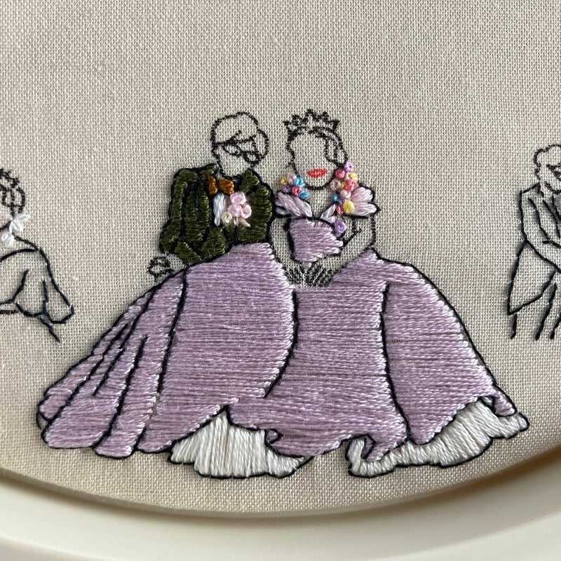 オーダーメイド 刺繍の壁掛け時計 | ネルネルテルネ