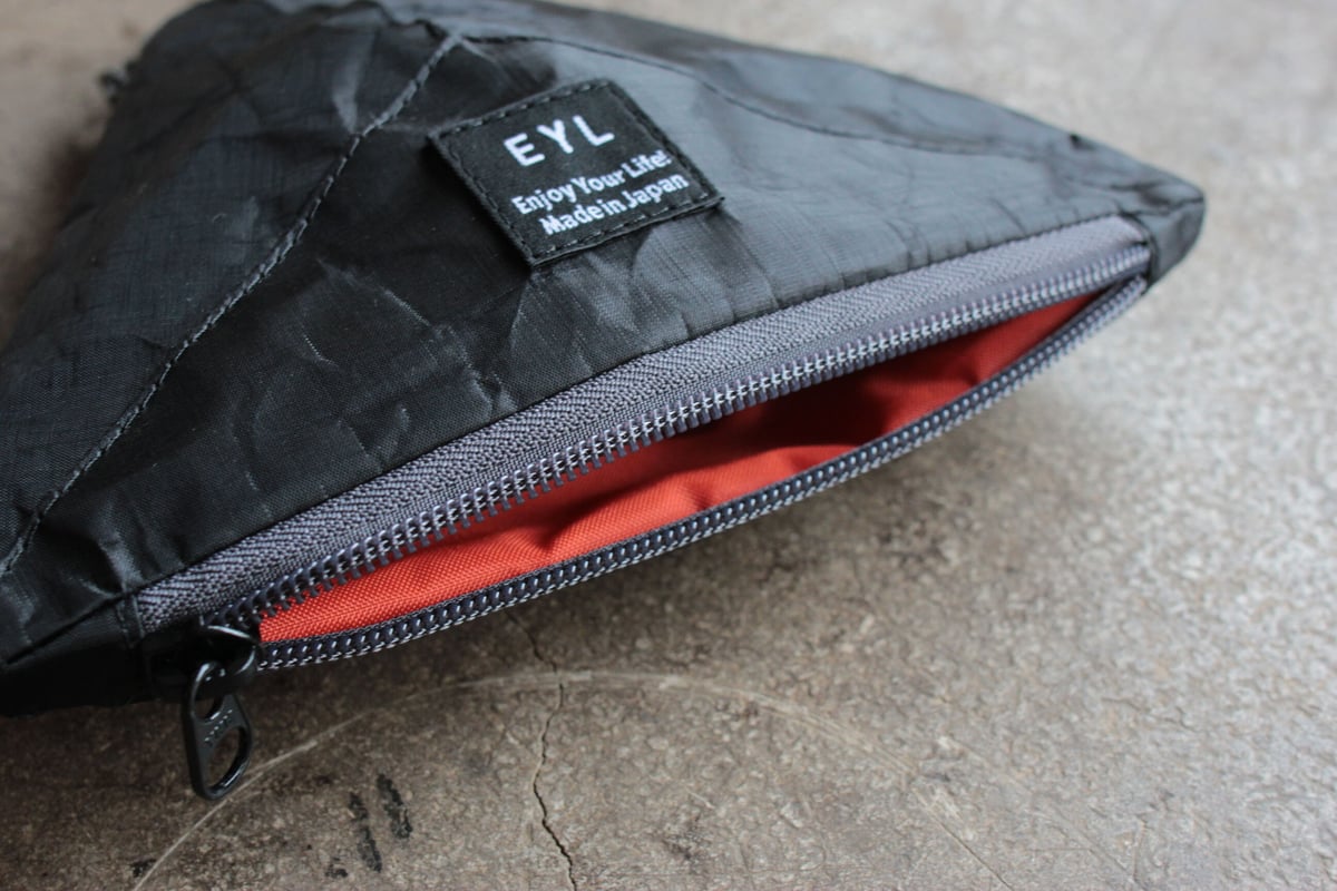 EYL】Medium Pouch / DCF Hybrid | YAMANAMI