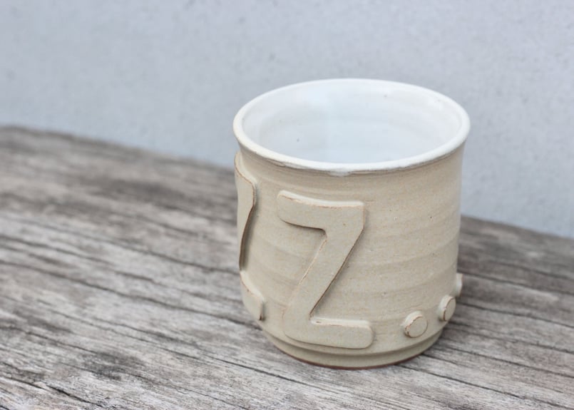 BROWN by 2-tacs】ZZZmug | YAMANAMI