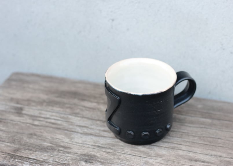 BROWN by 2-tacs】ZZZmug | YAMANAMI