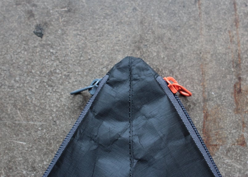 EYL】Medium Pouch / DCF Hybrid | YAMANAMI