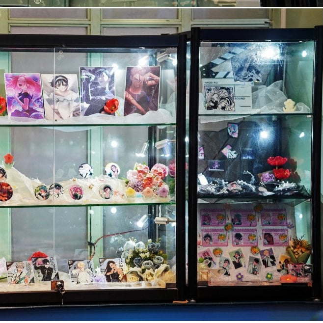 E'LAST ELAST エラスト イェジュン トレカ サイン カフェ 3周年 ALIENSTAGE x IPSTAR】ALNST 에이스테 2024年中国限定 コラボカフ