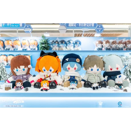 【新世紀エヴァンゲリオン × Bilibili Goods】EVANGELION 中国期間限定 POP UP「Falling in Winter」おすわり ぬいぐるみ 40cm（全5種）