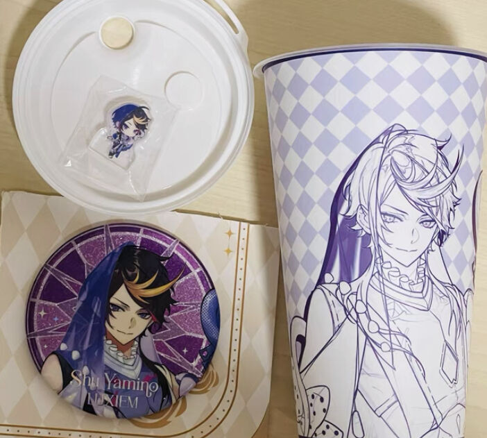 LUCA メニュー注文特典【NIJISANJI EN × DIMENSION POPTOWN】