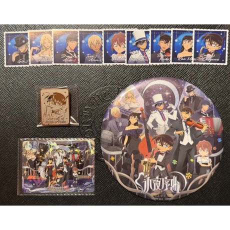 再開中【名探偵コナン × 卡游 KAYOU】2025年中国上海 POP-UP SHOP「永夜序曲」切手風ステッカー / 金属バッジ / PRカード / BIG缶バッジ（全4種）